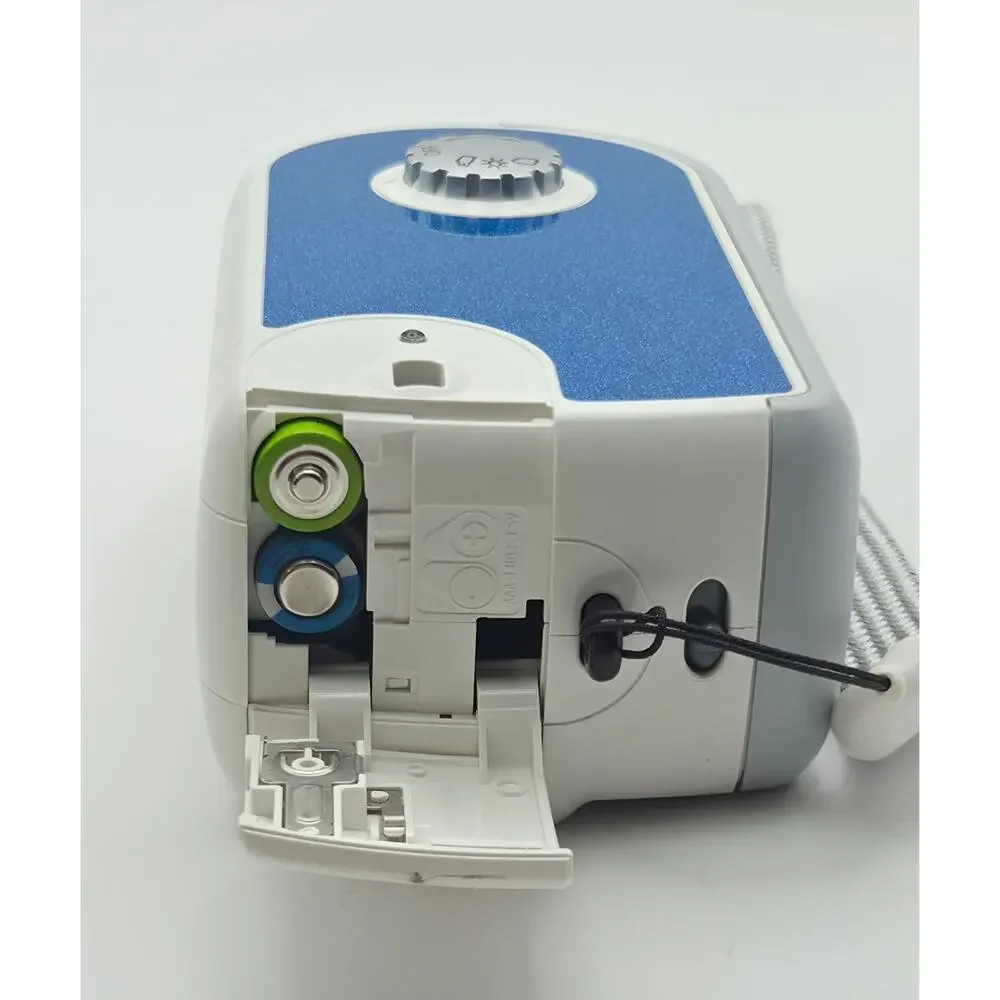 Polaroid i-Zone 200 Instant Camera Blue White Tested works No Film Vintage
